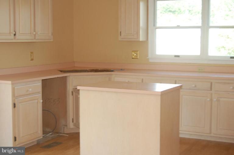 23071 Fleming Road Denton, MD 21629 - Photo 4 of 21 Kitchen