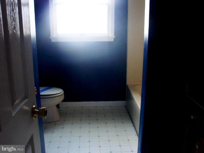 23071 Fleming Road Denton, MD 21629 - Photo 8 of 21 Bath #2