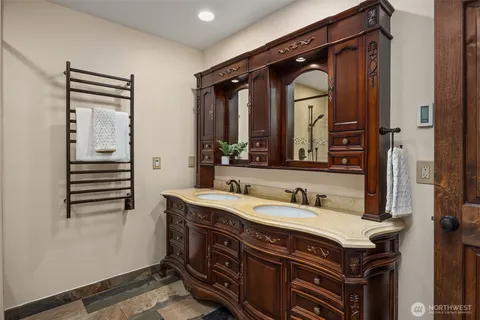 $1,285,000 | 29404 Northeast 178th Place, Duvall, WA 98019