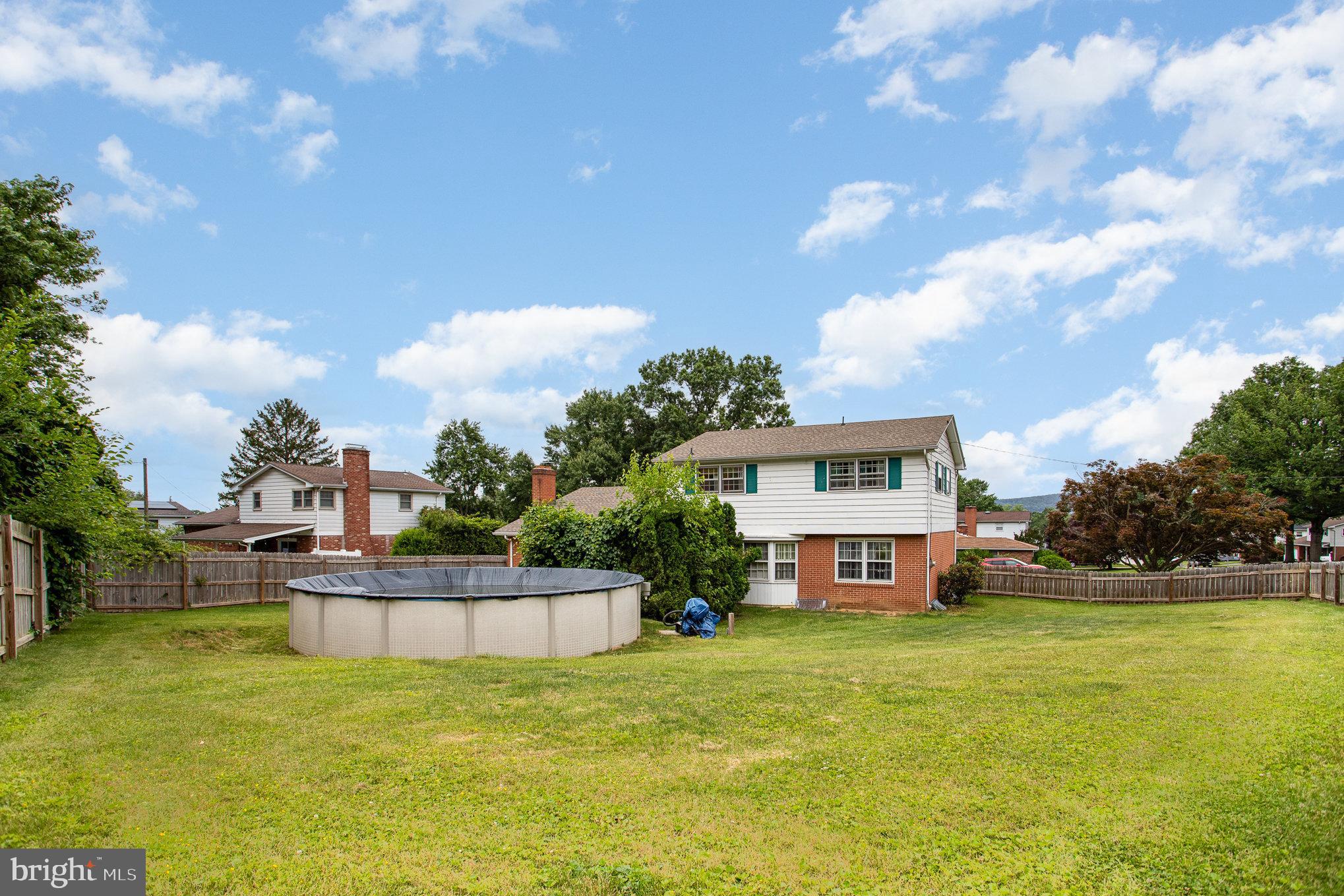 2990 Beacon Road York, PA 17402 - Photo 36 of 37 Gallery Image 36