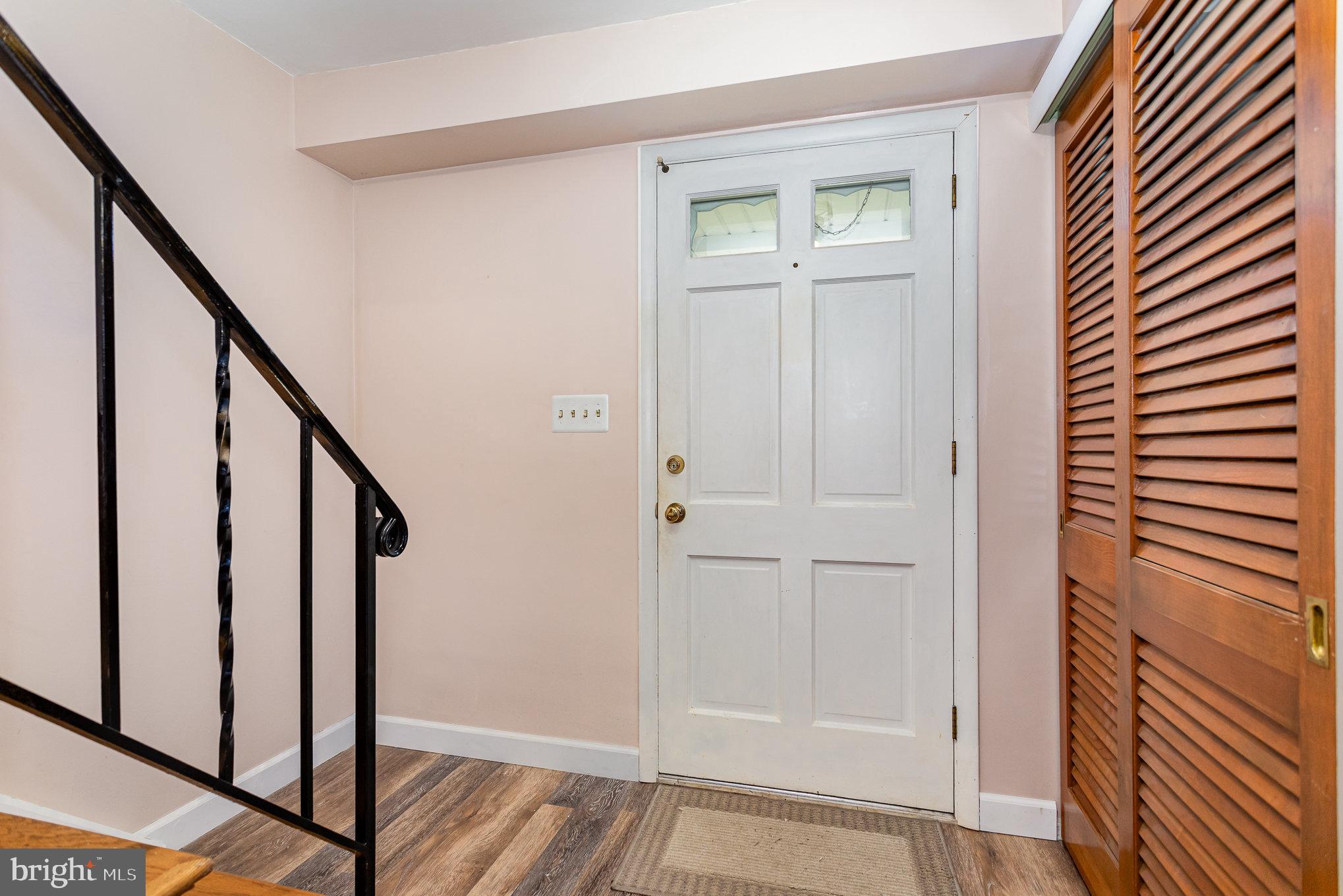 2990 Beacon Road York, PA 17402 - Photo 6 of 37 Gallery Image 6
