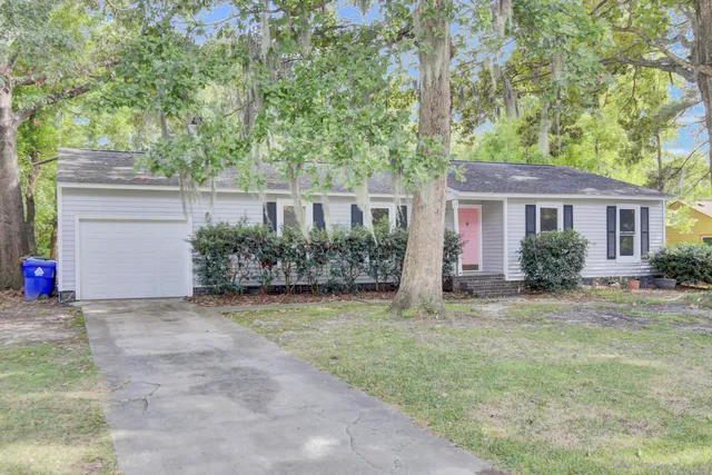 $359,000 | 3 Tartan Court, Charleston, SC 29414