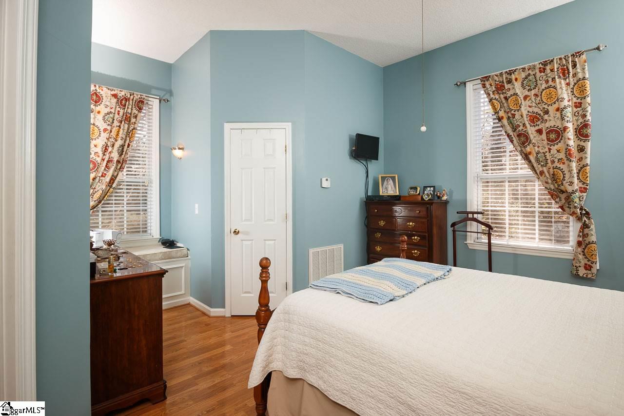 203 South Adair Street Clinton, SC 29325 - Photo 18 of 32