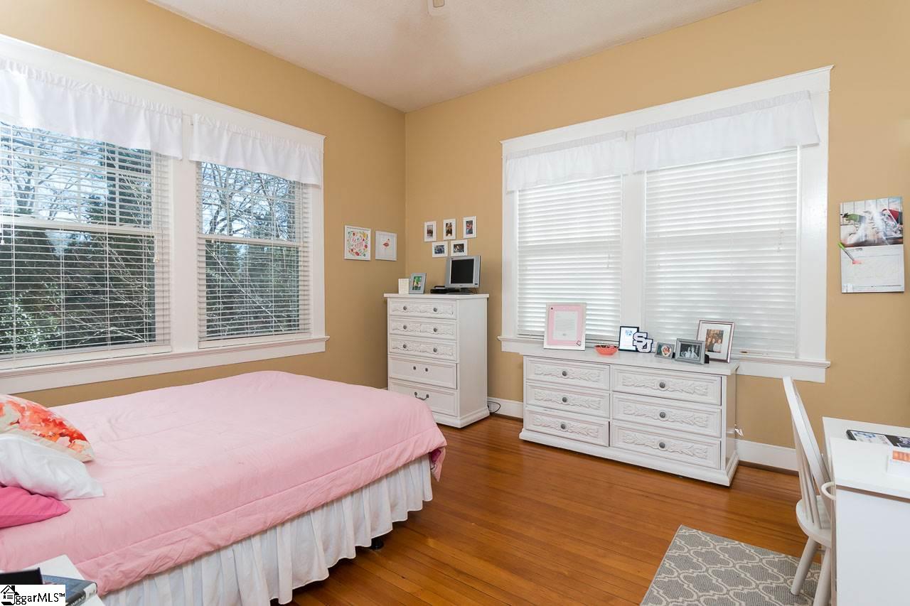 203 South Adair Street Clinton, SC 29325 - Photo 24 of 32