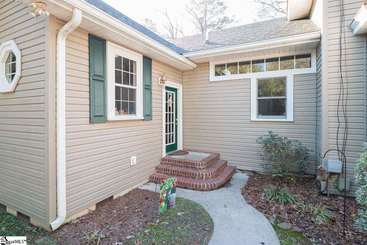 203 South Adair Street Clinton, SC 29325 - Photo 29 of 32