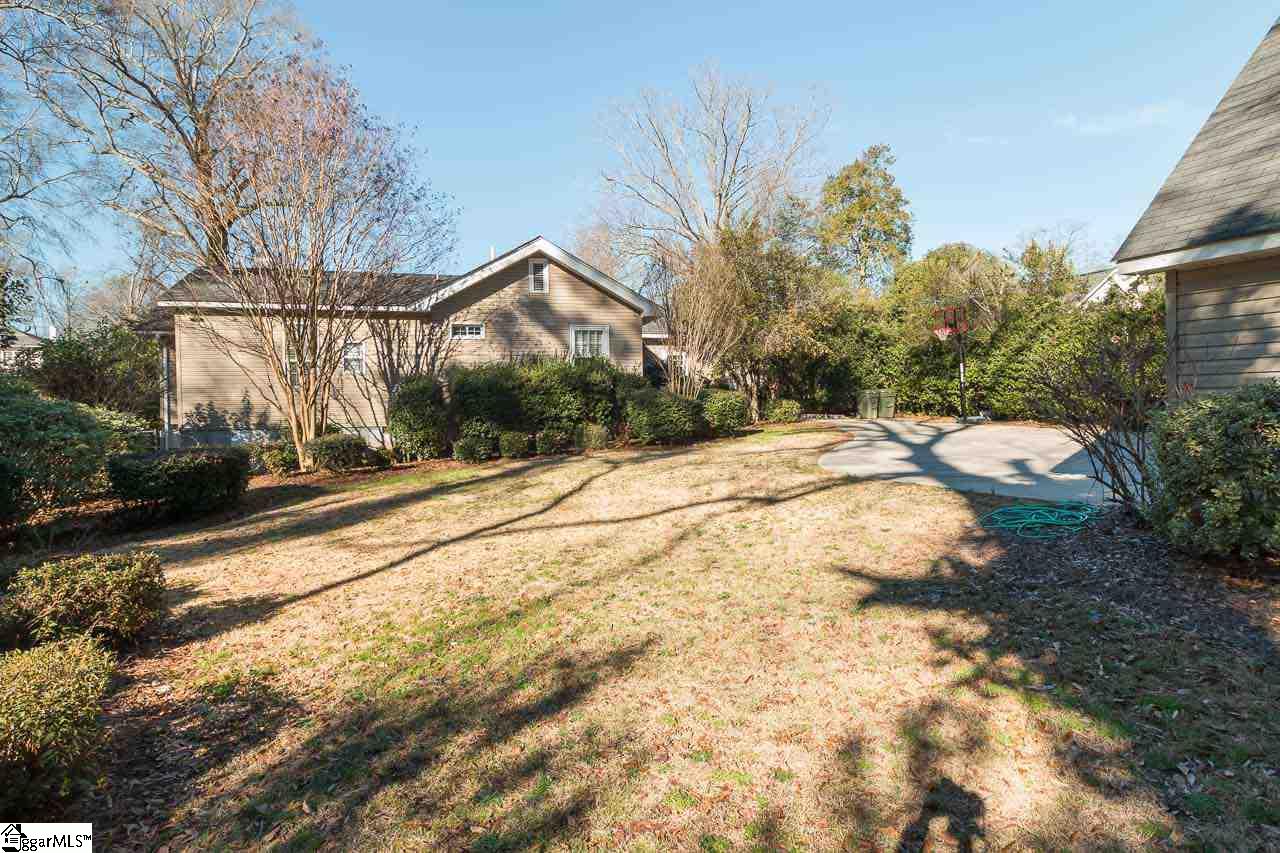 203 South Adair Street Clinton, SC 29325 - Photo 30 of 32