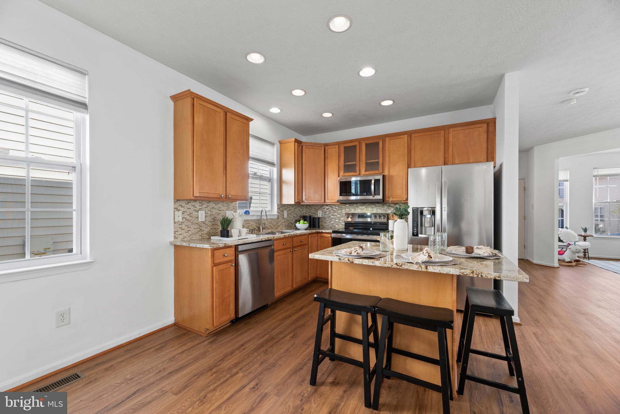 710 Luke Road Baltimore, MD 21220 - Photo 10 of 35 Kitchen