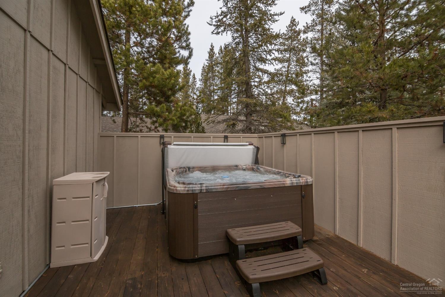 57706 Filbert Lane Sunriver, OR 97707 - Photo 21 of 23 Gallery Image 21
