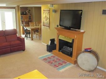 19409 Jones Road Jerseyville, IL 62052 - Photo 6 of 20 Gallery Image 6