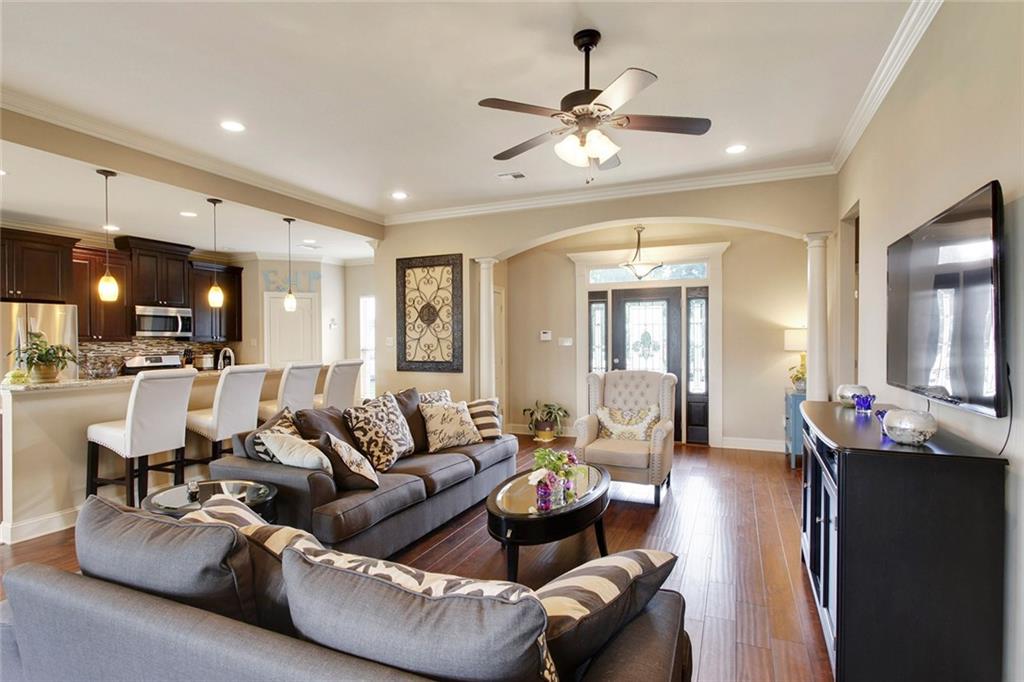 2813 Haring Road Metairie, LA 70006 - Photo 4 of 14 Gallery Image 4