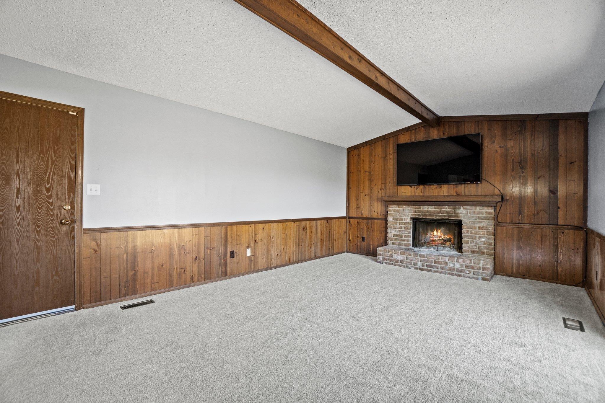 1805 Shamrock Road Fort Wayne, IN 46819 - Photo 16 of 36