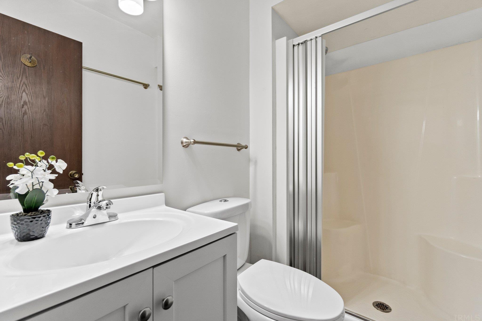 1805 Shamrock Road Fort Wayne, IN 46819 - Photo 27 of 36