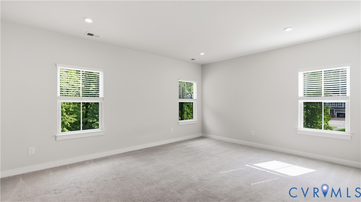 9308 Rudders Point Cove Mechanicsville, VA 23116 - Photo 18 of 50 Recessed lighting, light gray wall paint, multiple