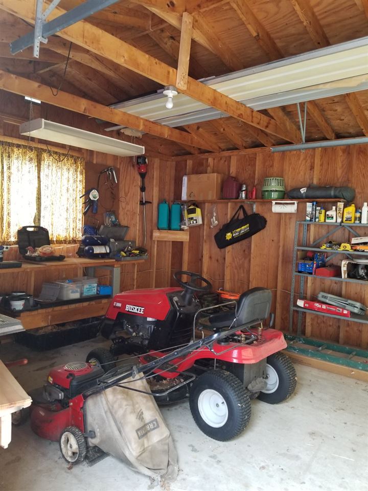 2903 Maple Road Hale, MI 48739 - Photo 6 of 20 1848544-5.JPG
