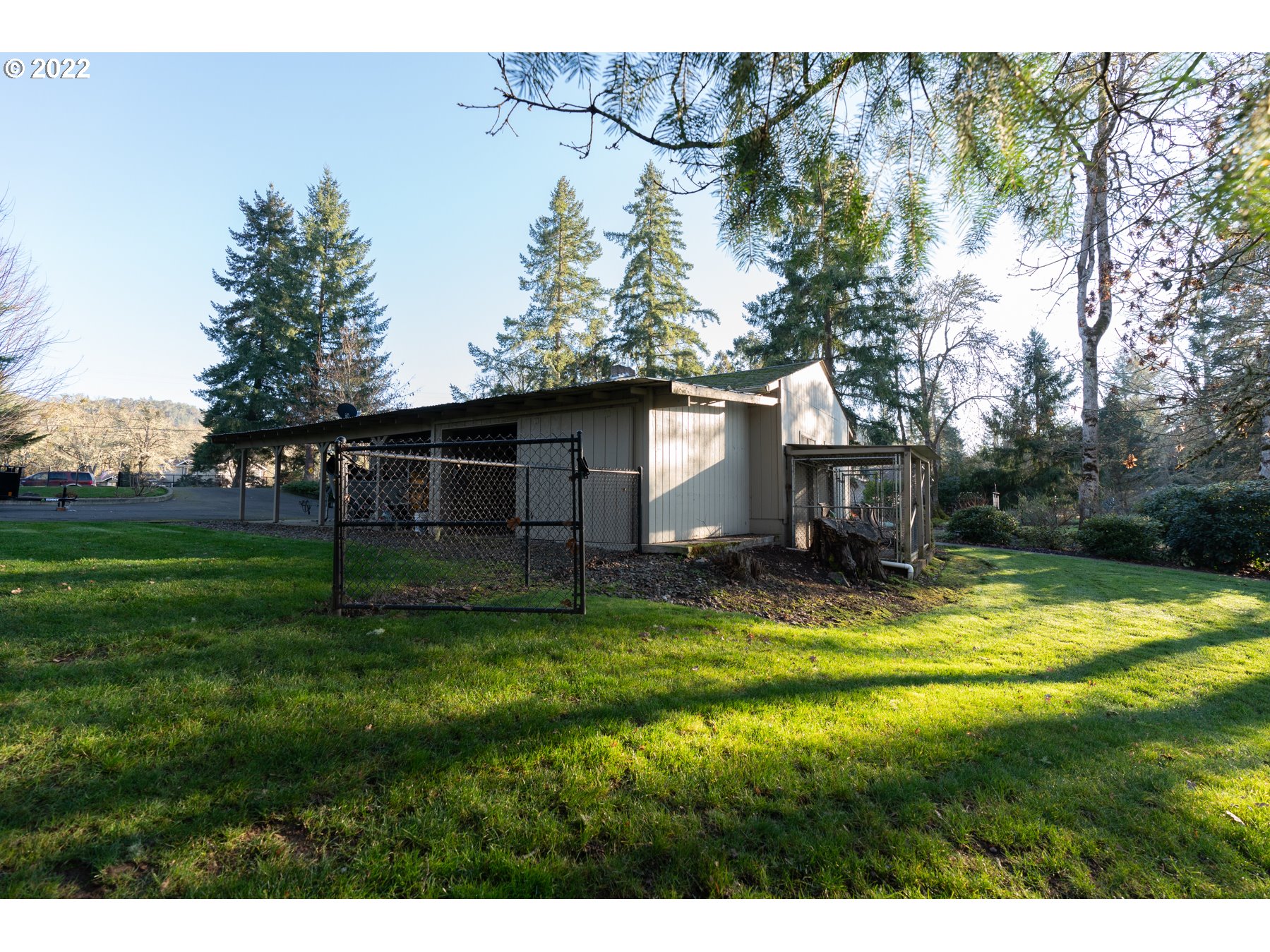 1890 Fisher Road Roseburg, OR 97471 - Photo 27 of 32 Gallery Image 27