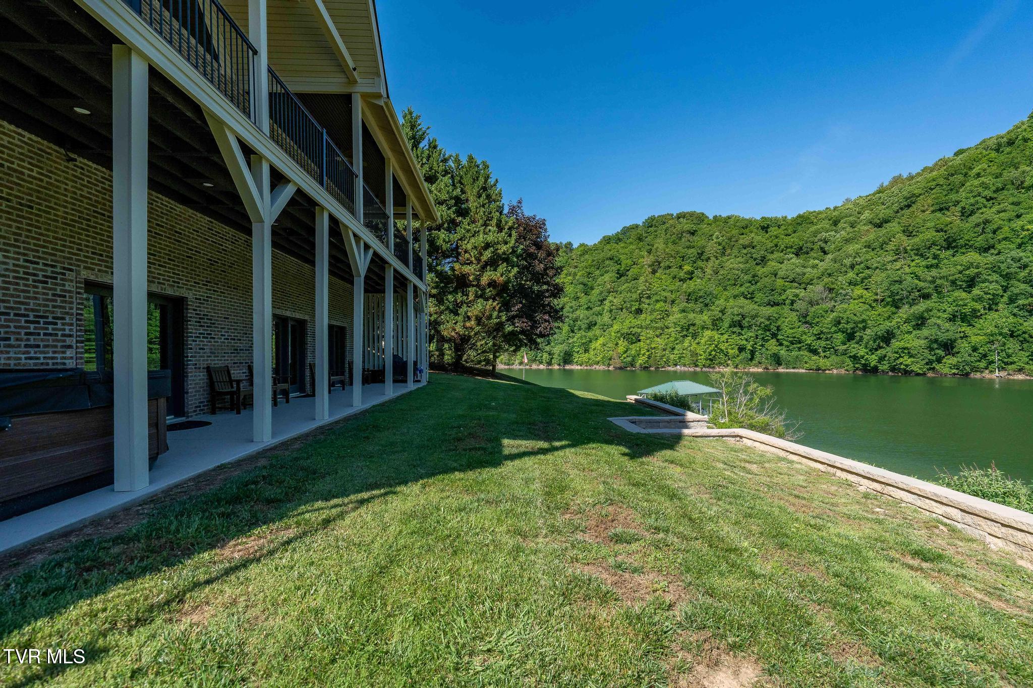 285 Cable Hollow Road Butler, TN 37640 - Photo 41 of 110 285 Cable Hollow Road (60 of 139)