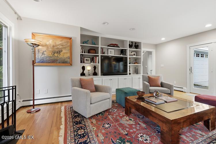 39 Stanwich Road Greenwich, CT 06830 - Photo 15 of 33 a6e71ef3193d3f5d8b1ed32f70c21f212b51babc