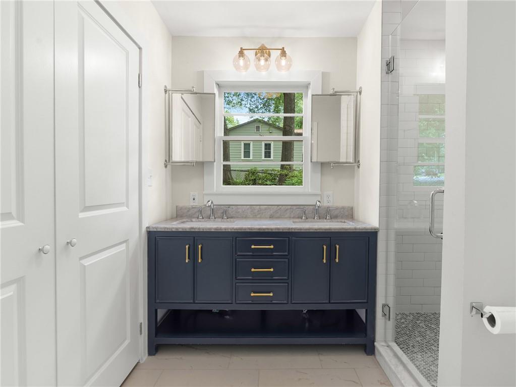 55 Cooper Lake Road Southwest Mableton, GA 30126 - Photo 11 of 27