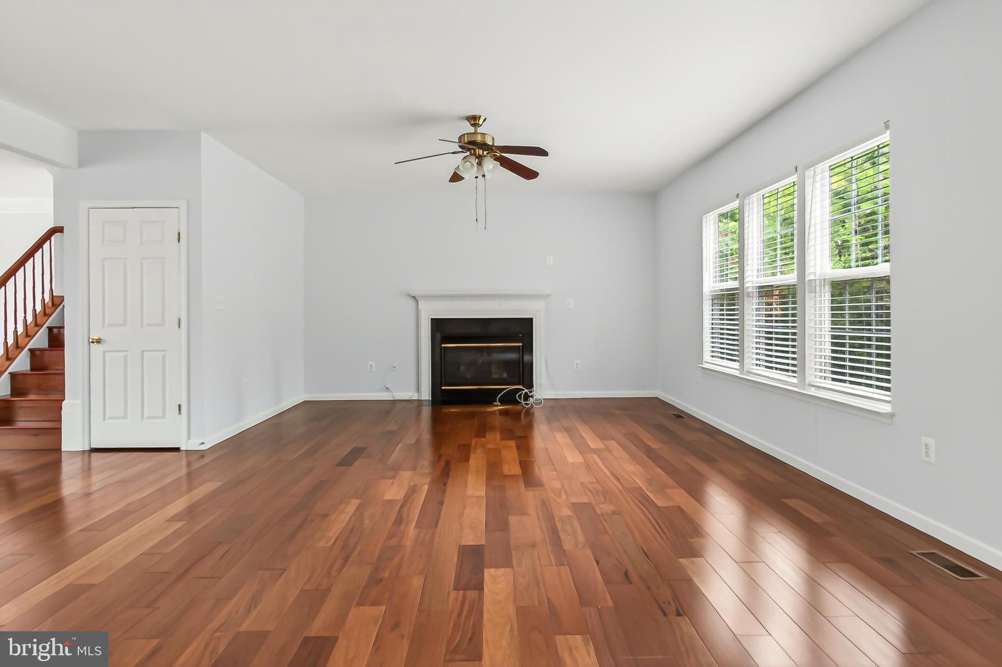 25825 Spring Farm Circle Chantilly, VA 20152 - Photo 27 of 80 Gallery Image 27