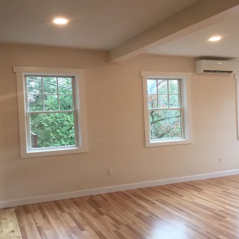 $1,450 | 368 Central Street, Franklin, NH 03235