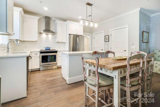 2157 McClintock Road, Unit 111 Charlotte, NC 28205 - Photo 11 of 33 Gallery Image 11