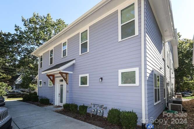 2157 McClintock Road, Unit 111 Charlotte, NC 28205 - Photo 31 of 33 Gallery Image 31