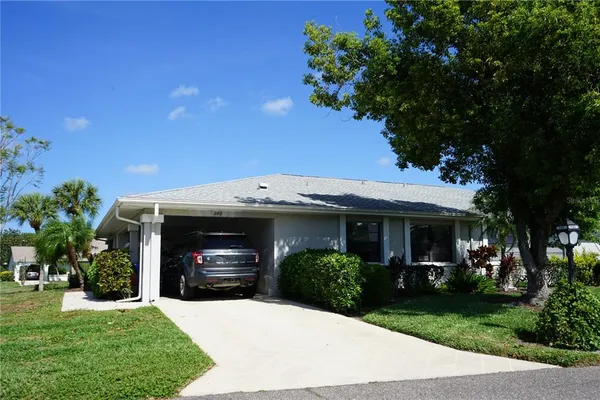$1,500 | 2102 Hereford Drive, Unit 513, Sun City Center, FL 33573