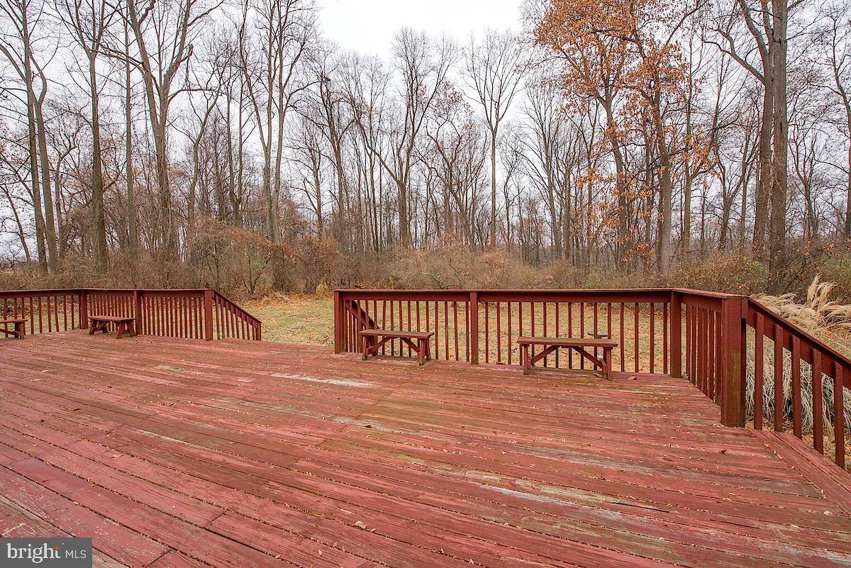 891 Fairview Road Glenmoore, PA 19343 - Photo 27 of 28 Deck