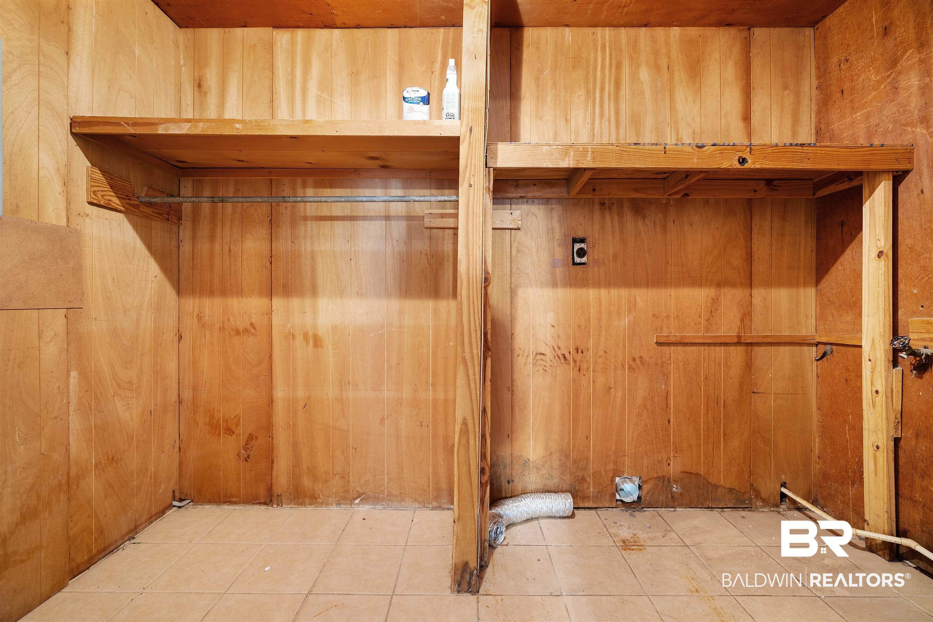 816 East Montfort Road Mobile, AL 36608 - Photo 20 of 24 Laundry