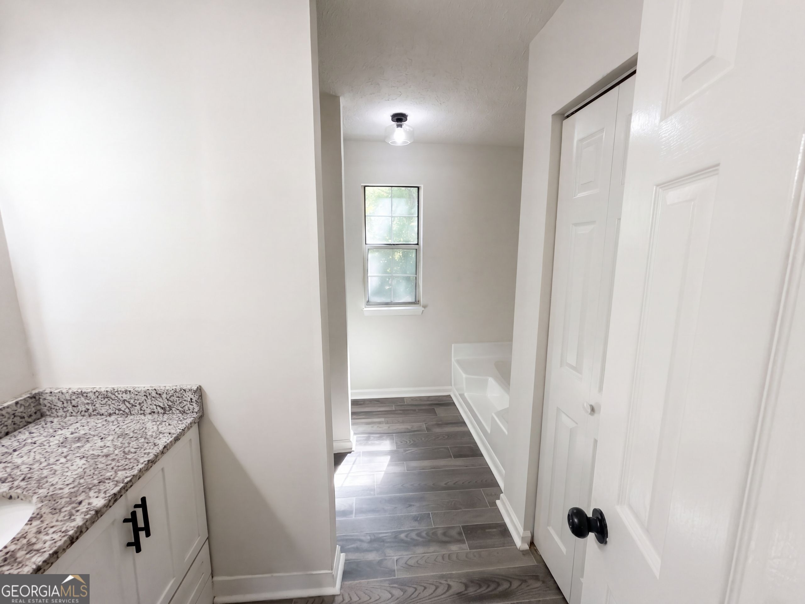 4389 Southvale Drive Decatur, GA 30034 - Photo 12 of 59 Gallery Image 12