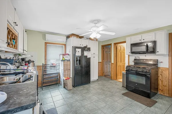 $699,000 | 81 4th Avenue, Lowell, MA 01854