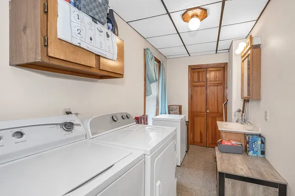 $699,000 | 81 4th Avenue, Lowell, MA 01854