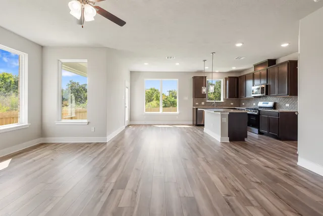 $320,900 | 2058 Winepress Road, Brenham, TX 77833