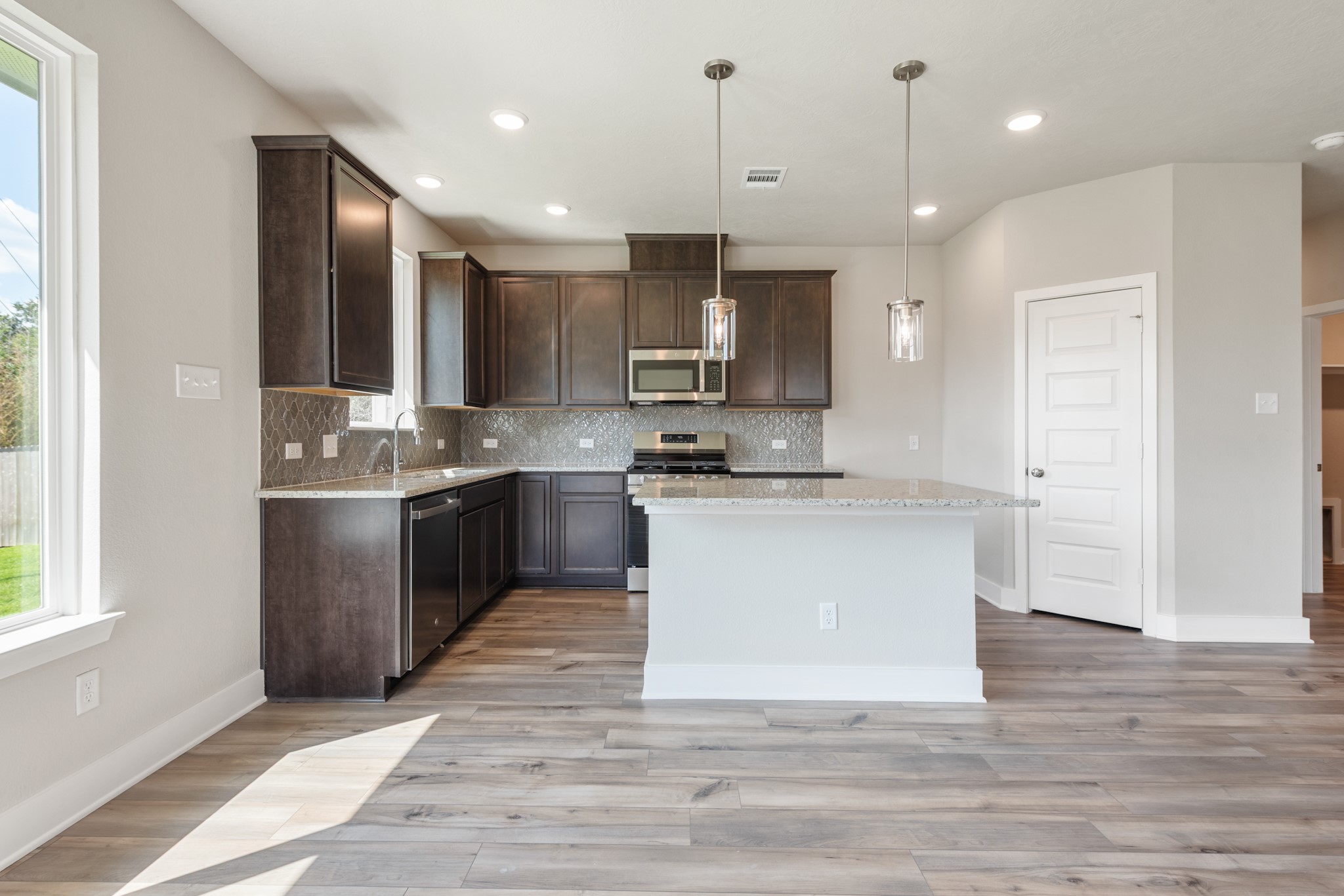 2058 Winepress Road Brenham, TX 77833 - Photo 16 of 36