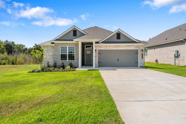 $320,900 | 2058 Winepress Road, Brenham, TX 77833