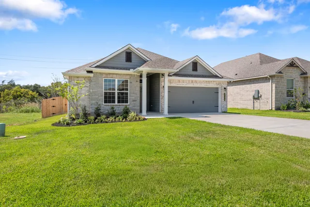 $320,900 | 2058 Winepress Road, Brenham, TX 77833