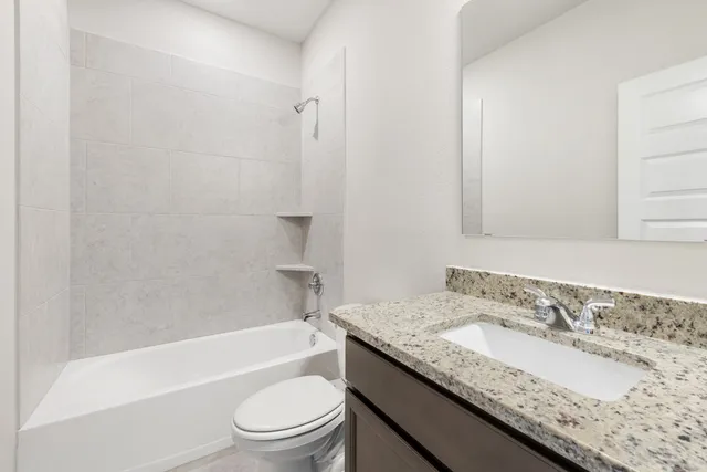 $320,900 | 2058 Winepress Road, Brenham, TX 77833