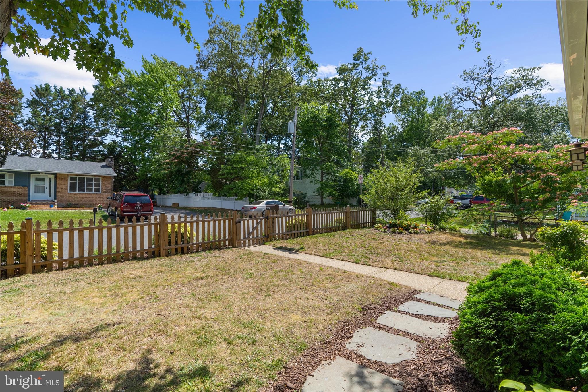 1906 Ridgeville Road Edgewater, MD 21037 - Photo 3 of 35