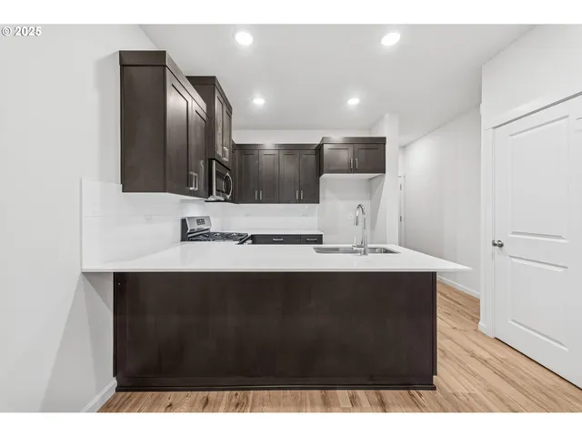 $399,780 | 3683 Southwest 209th Avenue, Hillsboro, OR 97123