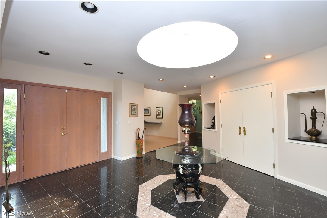 33450 Miles Road Solon, OH 44139 - Photo 3 of 21 Gallery Image 3