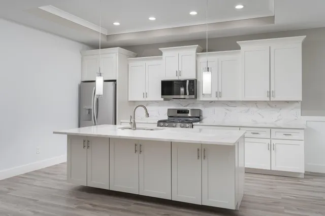 $587,500 | 8906 Silver Maple Drive, Ooltewah, TN 37363