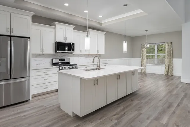 $587,500 | 8906 Silver Maple Drive, Ooltewah, TN 37363