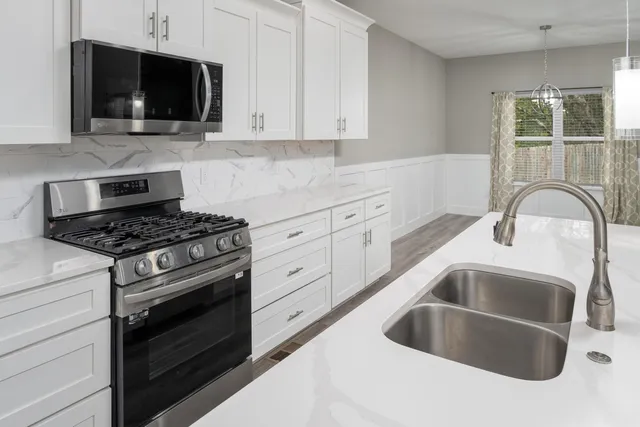 $587,500 | 8906 Silver Maple Drive, Ooltewah, TN 37363