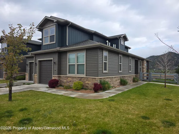 $3,100 | 189 Redstone Drive, New Castle, CO 81647
