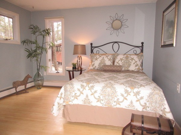 87 Stony Hill Road Amherst, MA 01002 - Photo 17 of 30 Gallery Image 17