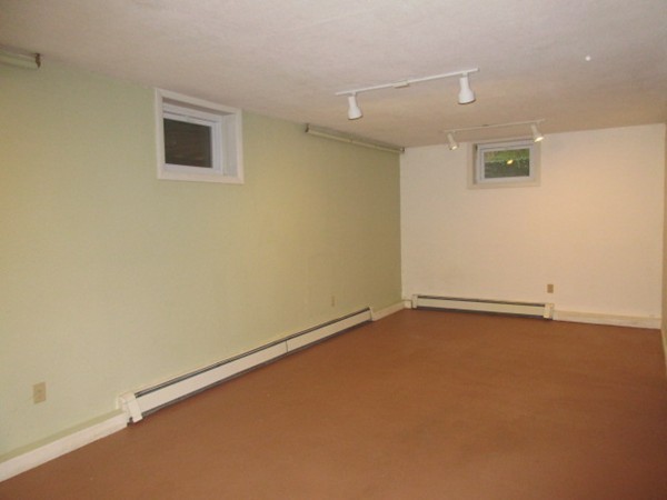 87 Stony Hill Road Amherst, MA 01002 - Photo 28 of 30 Gallery Image 28