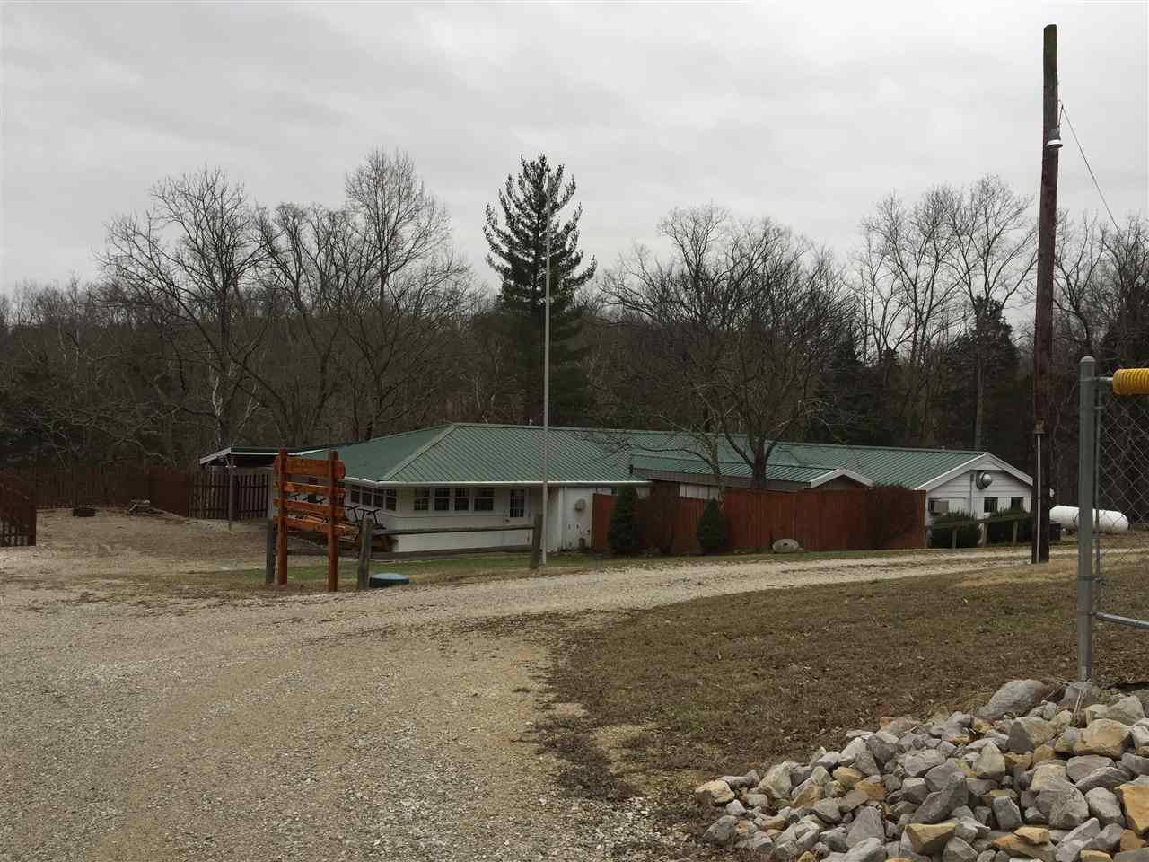 3005 Stonington Road Mitchell, IN 47446 - Photo 15 of 29 Gallery Image 15