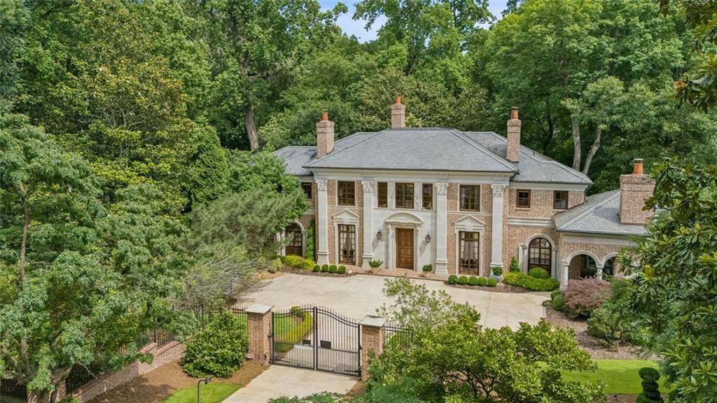 125 Blackland Road Northwest Atlanta, GA 30342 - Photo 5 of 106