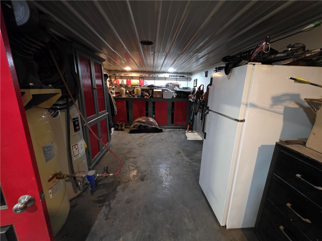 475 Kelly Hill Road Orange, NY 14815 - Photo 38 of 50 Garage