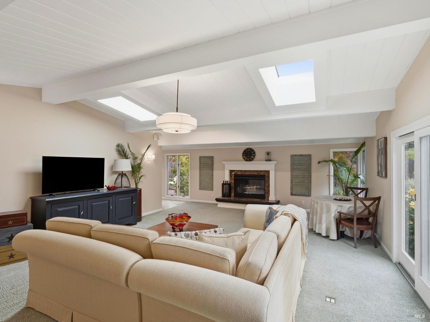 809 Flaxberry Lane San Rafael, CA 94903 - Photo 10 of 53